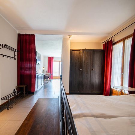 Bed And Breakfast Studios Alto Lago Di Como Gravedona Exterior foto