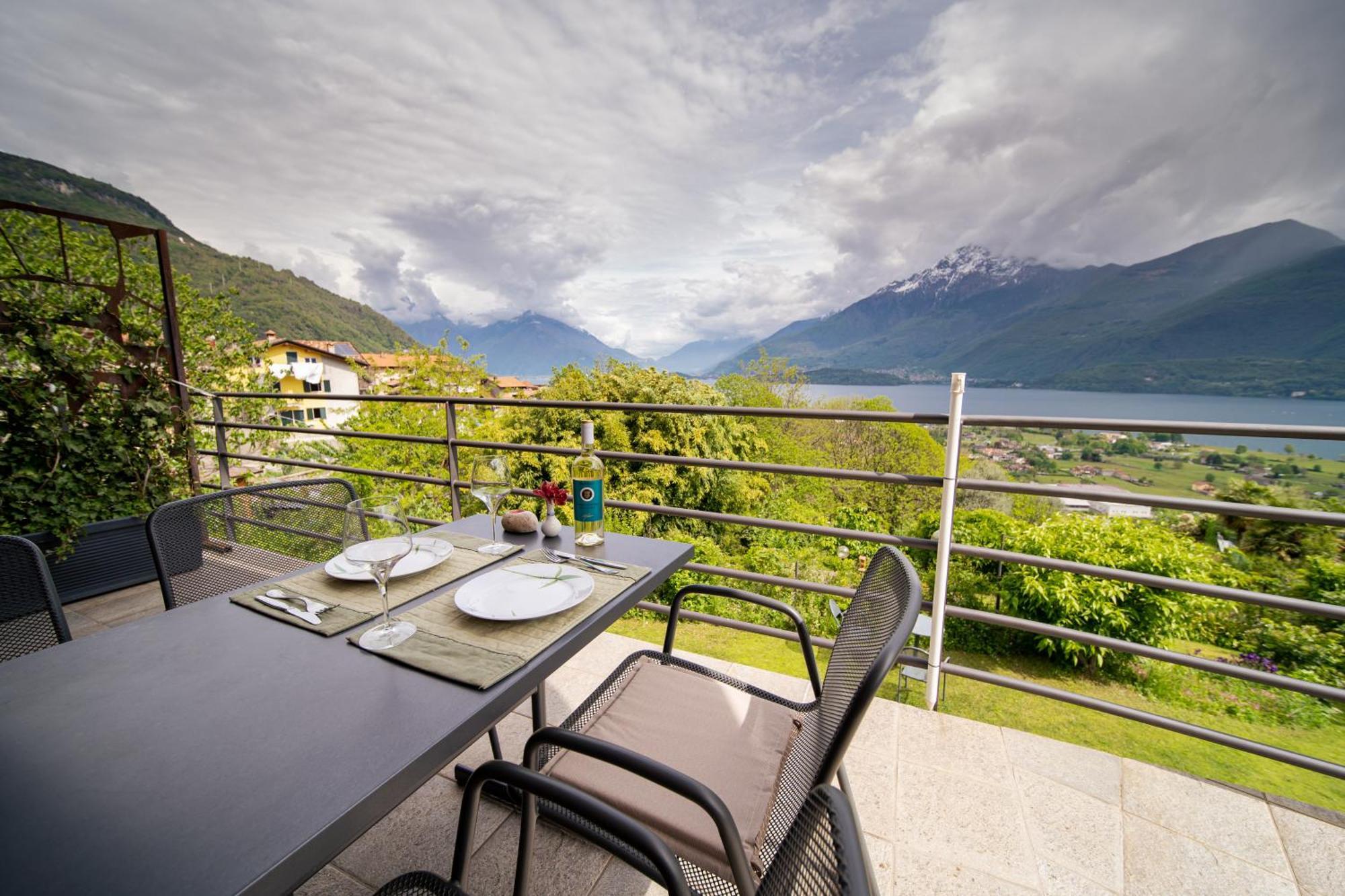 Bed And Breakfast Studios Alto Lago Di Como Gravedona Exterior foto