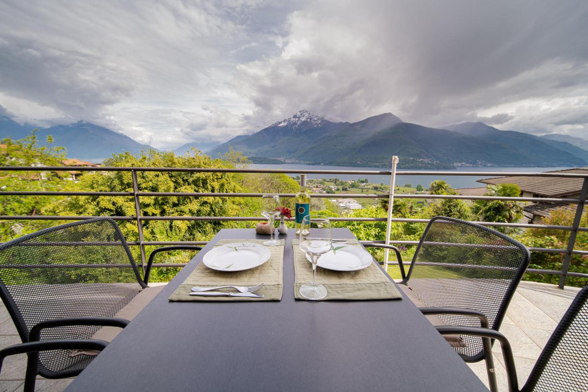 Bed And Breakfast Studios Alto Lago Di Como Gravedona Exterior foto